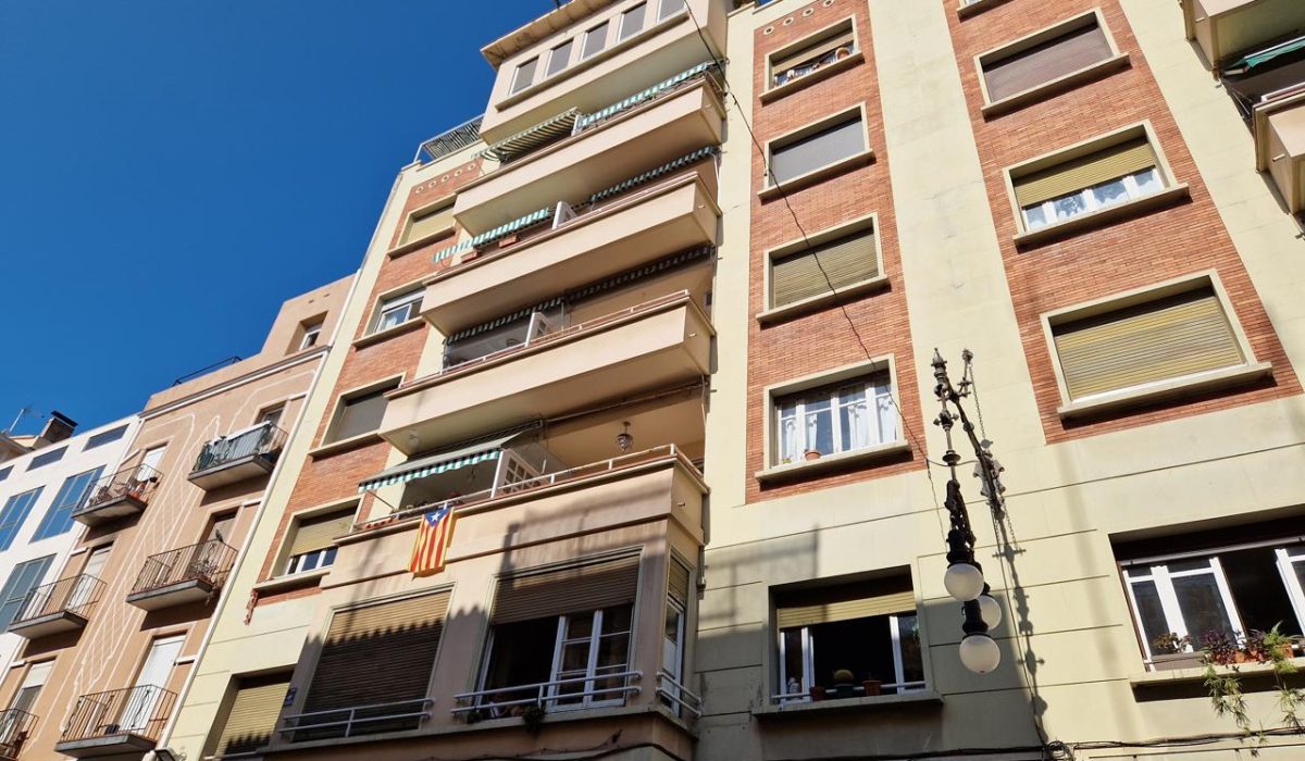 3784225-87ed830c
