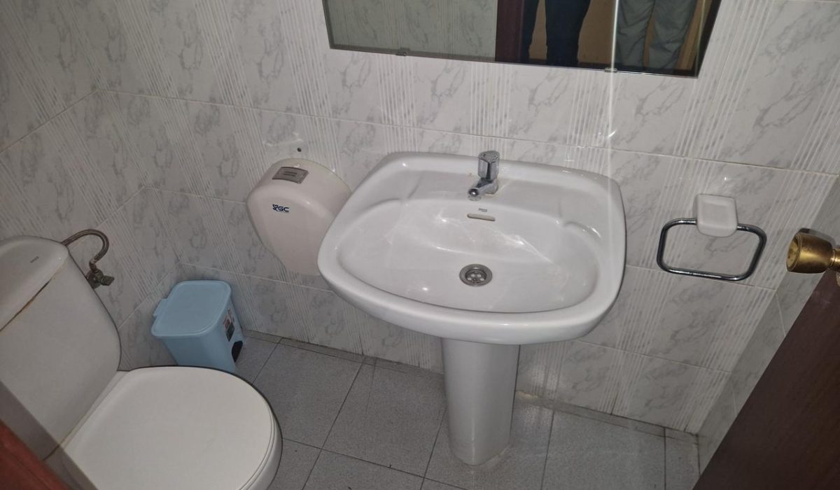 4080937-122ad577