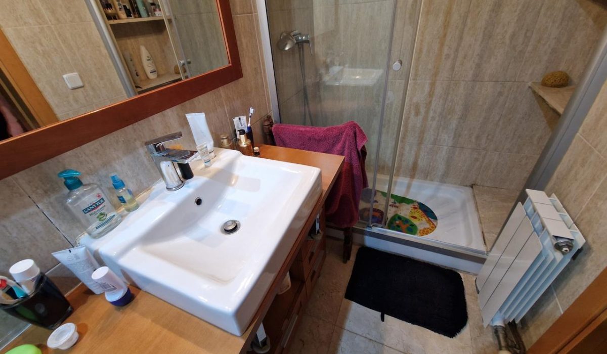 4119046-64bd9123